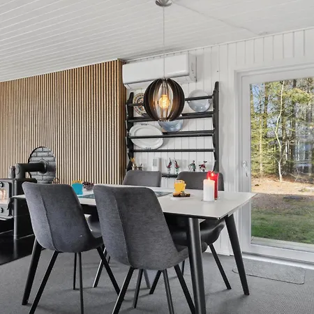 Hébergement de vacances 1109 *